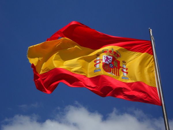 Ισπανία: Ψηφίζουν σήμερα για δημοτικές και περιφερειακές εκλογές