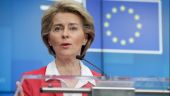 Φον Ντερ Λάιεν: “Απαράδεκτη η εργαλειοποίηση μεταναστών από τη Λευκορωσία για πολιτικούς σκοπούς”