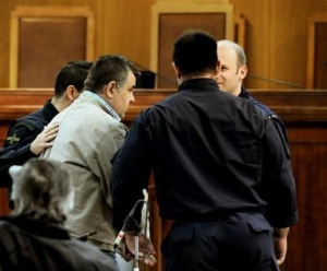 Το... ρινγκ της Χρυσής Αυγής