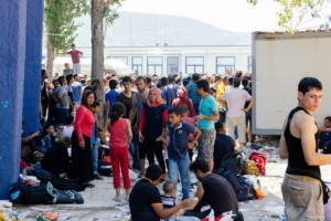 Διεθνής Αμνηστία: Η Ελλάδα αδυνατεί να διαχειριστεί τους πρόσφυγες