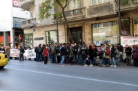 Αντιμέτωπη με νέα μέτωπα και εσωκομματικούς τριγμούς η κυβέρνηση