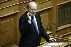 Χατζηδάκης για πΓΔΜ - Η κυβέρνηση πήγε για μαλλί και βγήκε κουρεμένη