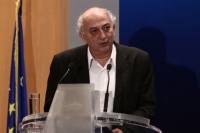 Σχολικά βιβλία της Αλβανίας αλλάζουν τα ελληνοαλβανικά σύνορα