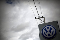 To υπουργείο Μεταφορών ζητά στοιχεία για την Ελλάδα από την VW