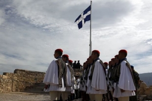 Πραγματοποιήθηκε η τελετή έπαρσης σημαίας για την απελευθέρωση της Αθήνας