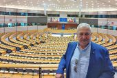 Στις Βρυξέλες ο αγροτοσυνδικαλιστής και αυτοδιοικητικός του Κιλκίς Δημήτρης Βαφειάδης