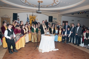 Υπέροχα τα χορευτικά των "Ακριτών" Πολυκάστρου