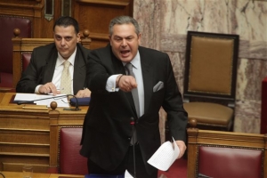 Καμμένος προς Θεοχαρόπουλο: Κάτσε κάτω ρε!