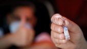 Ιταλοί επιστήμονες: «Τα εμβόλια κατά του κορονοϊού προστατεύουν 100%»