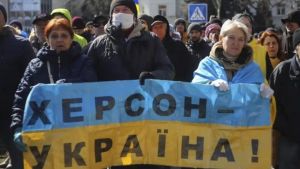 Οι φιλορωσικές αρχές της Χερσώνας θα ζητήσουν να περιληφθεί στη Ρωσία, σύμφωνα με την Βρετανία