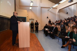 <div>Σύστημα εξ' αποστάσεως εκπαίδευσης στην ΑΕΝ Ασπροπύργου</div>
