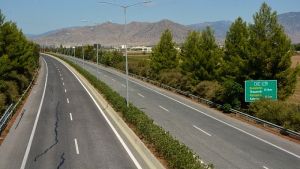 Αποκατάσταση κυκλοφορίας στην Εγνατία Οδό μετά από εκτροπή νταλίκας στη Βέροια