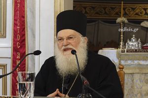 Γέροντας Εφραίμ: Να αγαπούμε τον Χριστό με καθαρή καρδιά