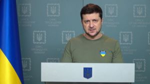Ζελένσκι: «Μας πληγώνει πολύ η άρνηση του Μακρόν να καταγγείλει γενοκτονία στην Ουκρανία»