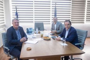 Συνάντηση εργασίας του ΥπΑΑΤ Γ. Γεωργαντά με τον Συντονιστή της Αποκεντρωμένης Μακεδονίας-Θράκης Ι. Σάββα