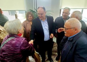 Ευχές και πασχαλινά δώρα στον ανακαινισμένο χώρο του ΚΑΠΗ Δήμου Κιλκίς