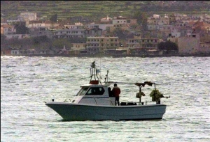 Τρεις νεκροί και δύο τραυματίες από προσάραξη αλιευτικού στην Ερμιόνη