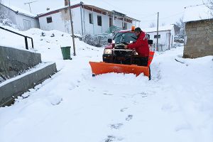 Επιχείρηση αποχιονισμού και σήμερα σε ορεινούς οικισμούς της Δημοτικής Ενότητας Κρουσσών