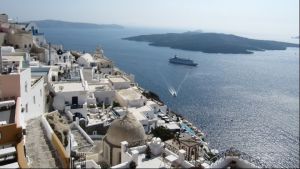 Βρετανικός Τύπος: Ελληνικά νησιά μπαίνουν στην «πράσινη λίστα» του Ηνωμένου Βασιλείου
