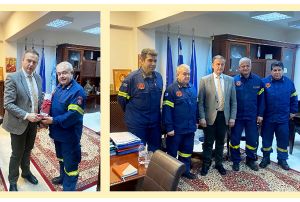 Στο δήμαρχο Παιονίας τα στελέχη της Πυροσβεστικής