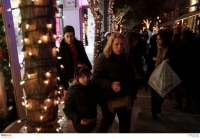 Πώς θα λειτουργήσουν τα εμπορικά καταστήματα ώς την Πρωτοχρονιά