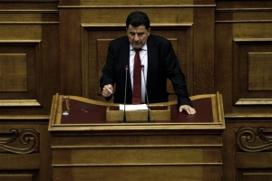 Π. Μουτσινάς: Δεν μπορώ να δώσω φιλί ζωής στην κυβέρνηση