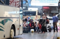 Τρίκαλα: Σύγκρουση λεωφορείου ΚΤΕΛ με στρατιωτικό όχημα