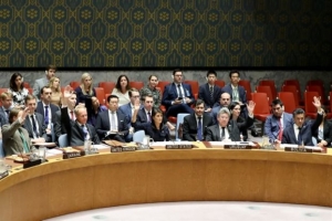 Ομοβροντία κυρώσεων από ΕΕ και ΗΠΑ κατά της Β. Κορέας