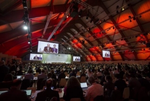 Παρίσι: Ιστορική συμφωνία για το κλίμα βάζει τον θερμοστάτη στους 2 βαθμούς