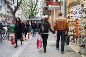 Τα επτά στάδια ανοίγματος της αγοράς από τη Δευτέρα 4 Μαΐου