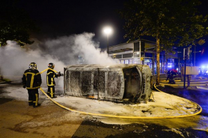 Γαλλία - Νάντη: Συνεχίστηκαν τα επεισόδια για δεύτερη νύχτα