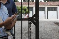 Ανήλικοι με σιδηρογροθιές και λοστούς σε σχολείο στο Μενίδι