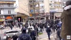 Δίκη Άλκη Καμπανού: Ένταση έξω από τα δικαστήρια (ΒΙΝΤΕΟ)