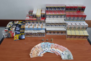 Αστυνομικοί του Κιλκίς συνέλαβαν στη Θεσσαλονίκη τρεις αλλοδαπούς με λαθραία τσιγάρα