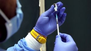 Γερμανία-Covid-19: Δύο κρούσματα της παραλλαγής Όμικρον εντοπίστηκαν στη Βαυαρία