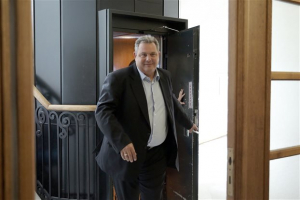 Κατέρρευσε το επιχείρημα Καμμένου για κατάλυση του πολιτεύματος