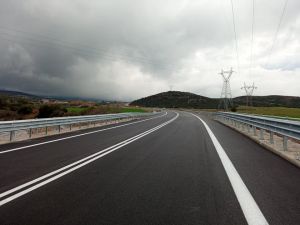 Θεσσαλονίκη: Εργασίες συντήρησης στην Περιφερειακή Οδό – Αποκλεισμός της δεξιάς λωρίδας