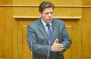 Ερώτηση Βαρβιτσιώτη για εξαίρεση της Γενοκτονίας των Ποντίων από τη διδακτέα ύλη