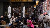 Βρετανία: Δεν αποκλείoνται νέα μέτρα μετά τα Χριστούγεννα