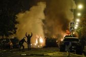 Γαλλία: Πλήθος ανηλίκων μεταξύ των συλληφθέντων – Με 2 χρόνια φυλάκιση απειλεί τους γονείς η κυβέρνηση