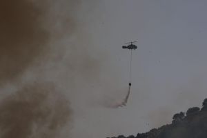 Ολλανδία: Σύσταση προς τους πολίτες για τρία ελληνικά νησιά λόγω των πυρκαγιών
