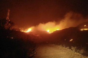 Σε πύρινο κλοιό πολλές περιοχές των Χανίων [Βίντεο]