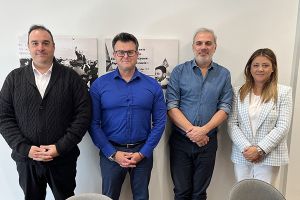 Συνάντηση με εκπροσώπους του ΠΑ.ΣΟ.Κ. για την άρση των εργασιακών και μισθολογικών αδικιών των στρατιωτικών