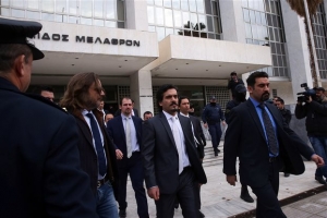 Καθηγητές, διανοούμενοι και δημοσιογράφοι για την υπόθεση των 8 τούρκων στρατιωτικών