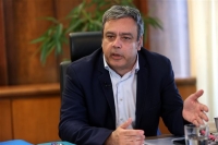 Βερναρδάκης: Η ΑΔΕΔΥ πάσχει από αμνησία όταν λέει ότι δεν λαμβάνει επιχορήγηση
