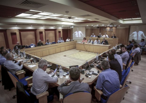 ΚΕΔΕ: Αποφάσισε να ζητήσει συνάντηση με τον πρωθυπουργό