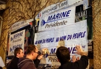 Η Λεπέν ζητά επιπλέον φόρο σε όποιον προσλαμβάνει ξένους υπηκόους