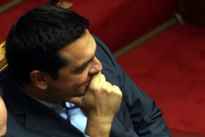 Μετέωρη η κυβέρνηση, οι εκλογές στο τραπέζι