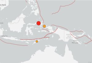 Ισχυρός σεισμός 7,4 Ρίχτερ πλήττει την Ινδονησία – Κίνδυνος τσουνάμι