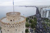 Θεσσαλονίκη: «Ανοίγει» o δήμος κλιματιζόμενες αίθουσες λόγω καύσωνα